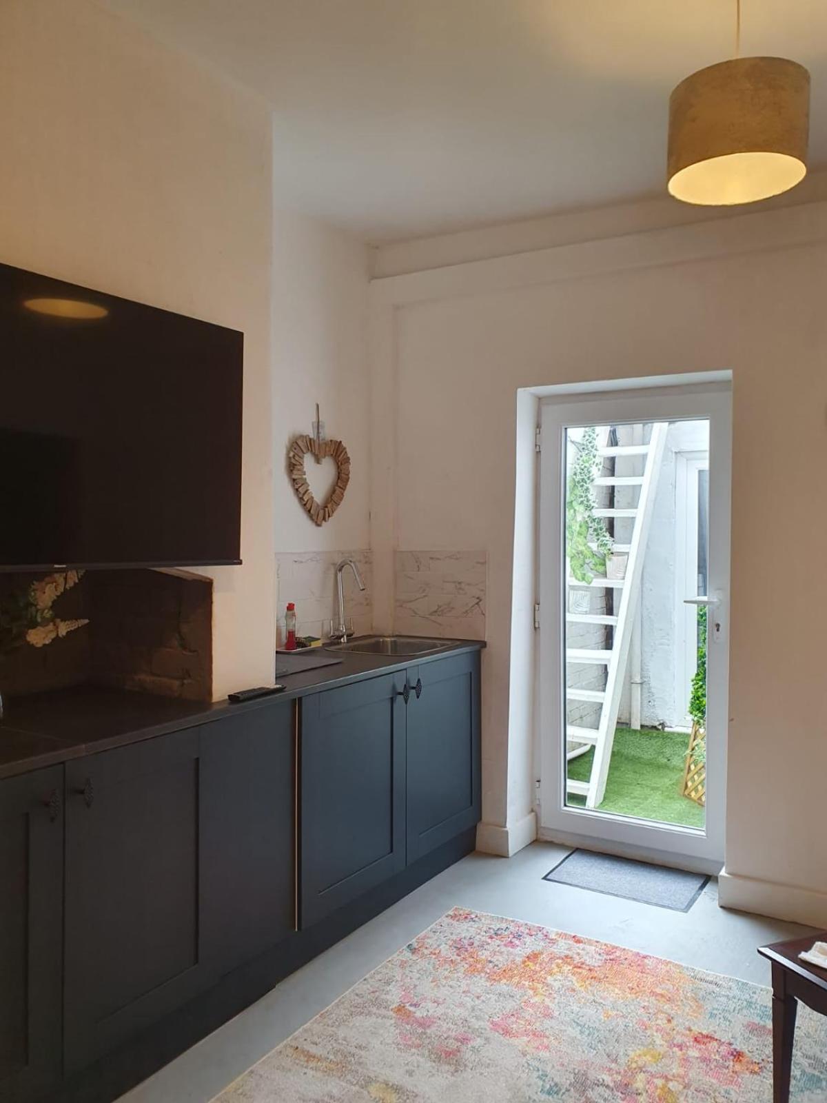 Apartament Planet 9 Warrington  Zewnętrze zdjęcie